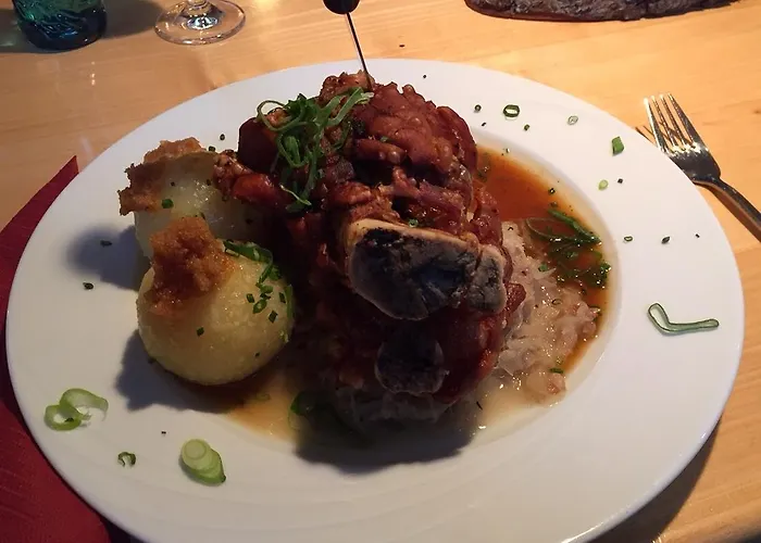 بيت ريفي Landgasthof Zum Baren *
