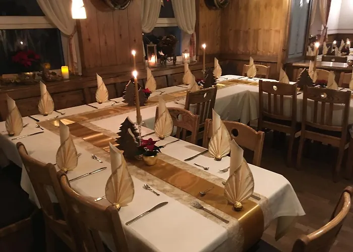بيت ريفي Landgasthof Zum Baren