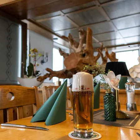 Landgasthof Baeren Fogadó *