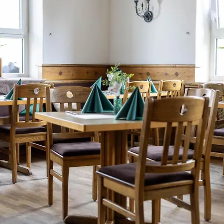 Landgasthof Baeren Fogadó *