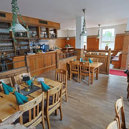 Landgasthof Baeren Fogadó *