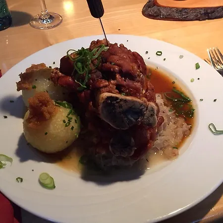 宾馆 Landgasthof Zum Baren *