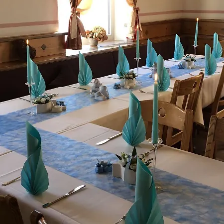 Landgasthof Baeren Värdshus
